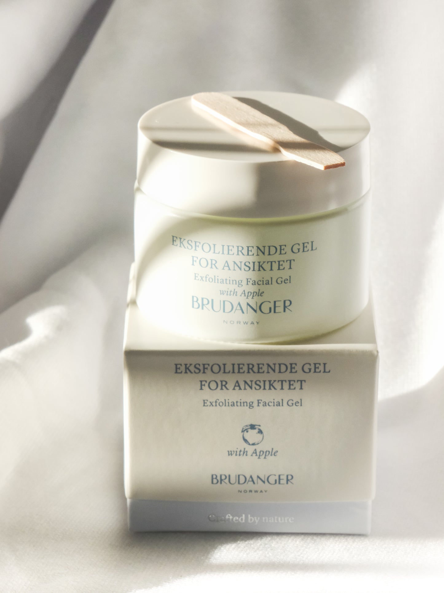 Eksfolierende Gel for Ansiktet